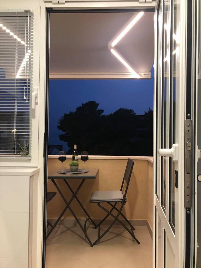 Deluxe Apartments Kate Makarska Eksteriør bilde