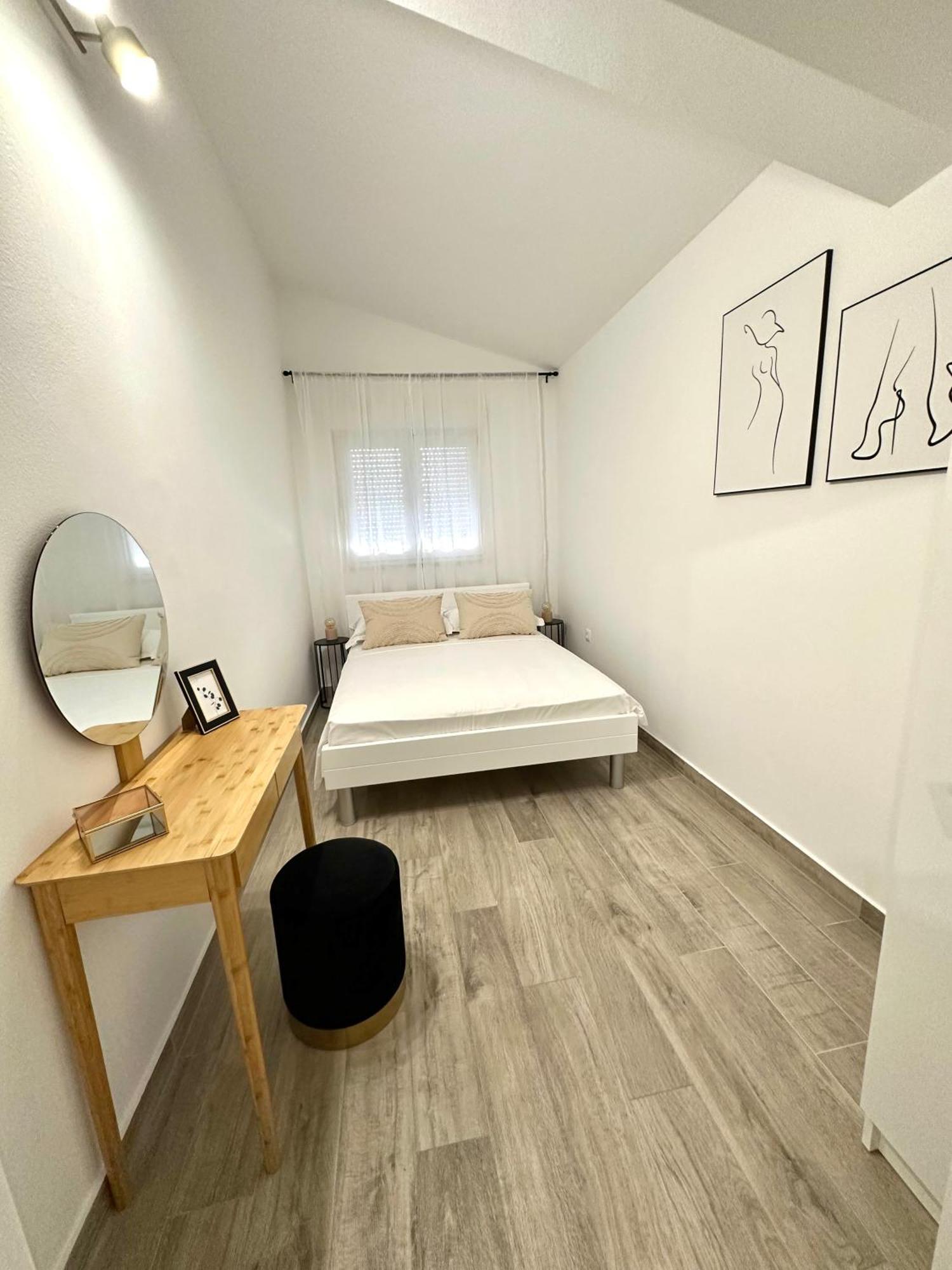 Deluxe Apartments Kate Makarska Eksteriør bilde