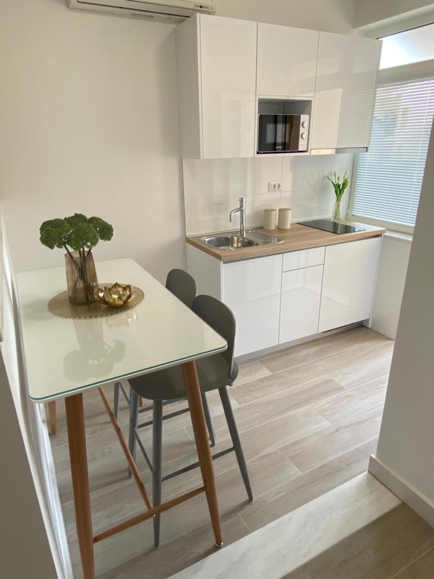 Deluxe Apartments Kate Makarska Eksteriør bilde
