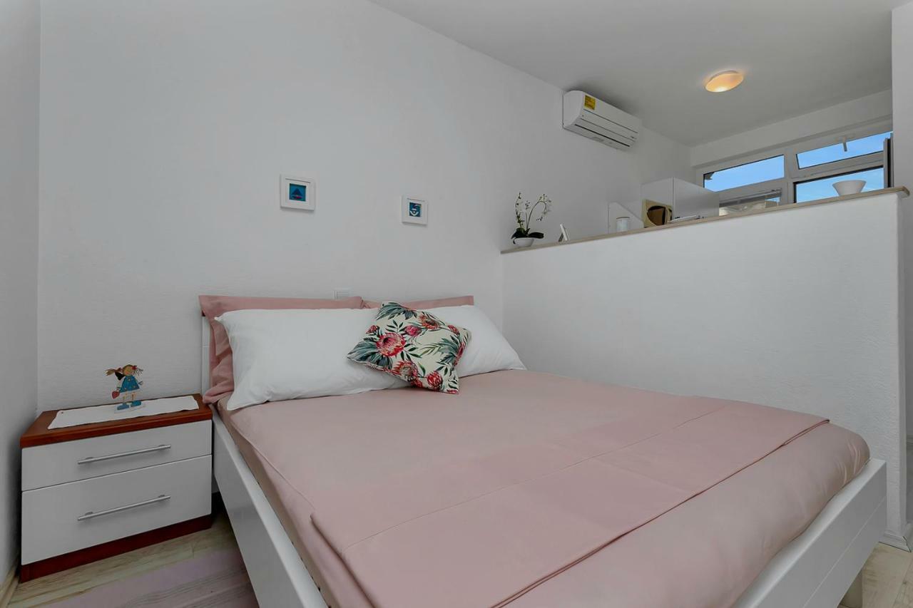 Deluxe Apartments Kate Makarska Eksteriør bilde