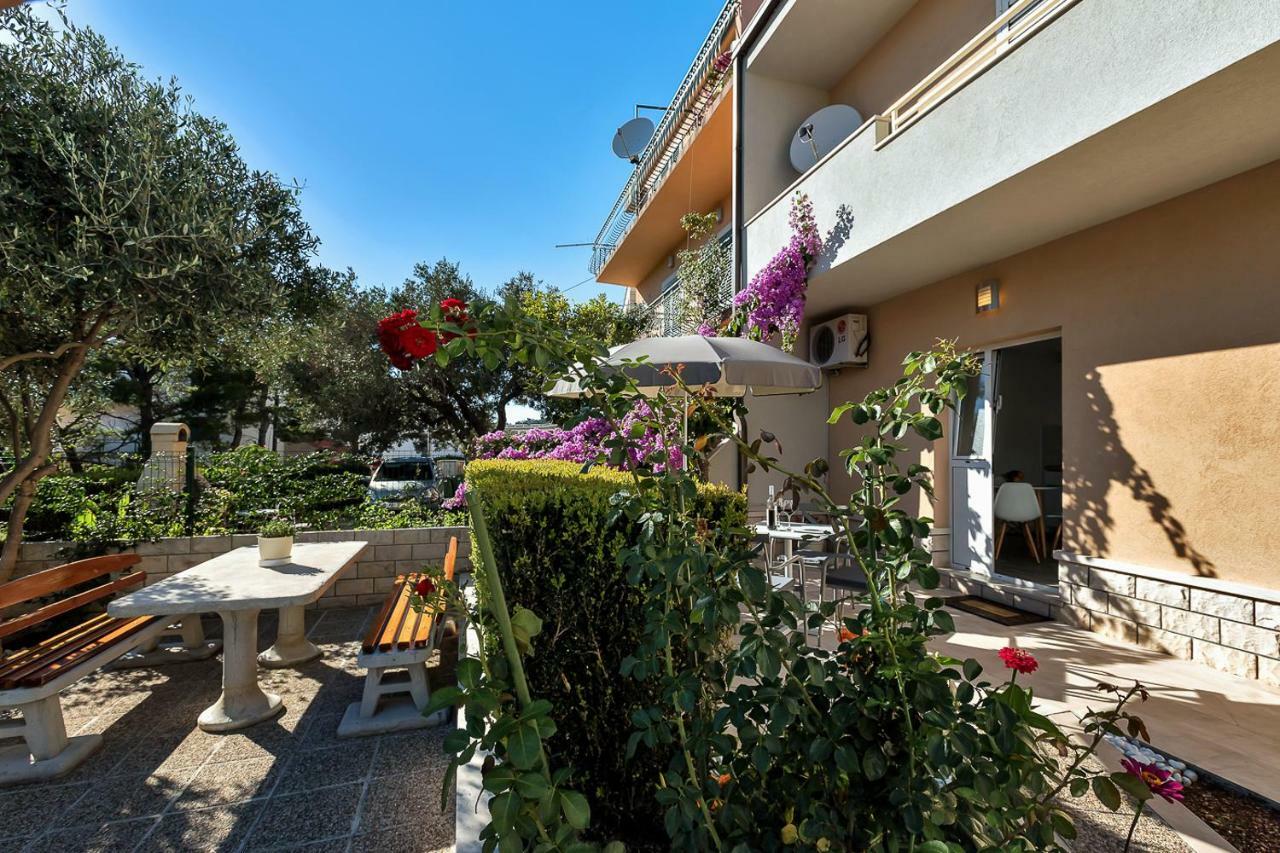 Deluxe Apartments Kate Makarska Eksteriør bilde