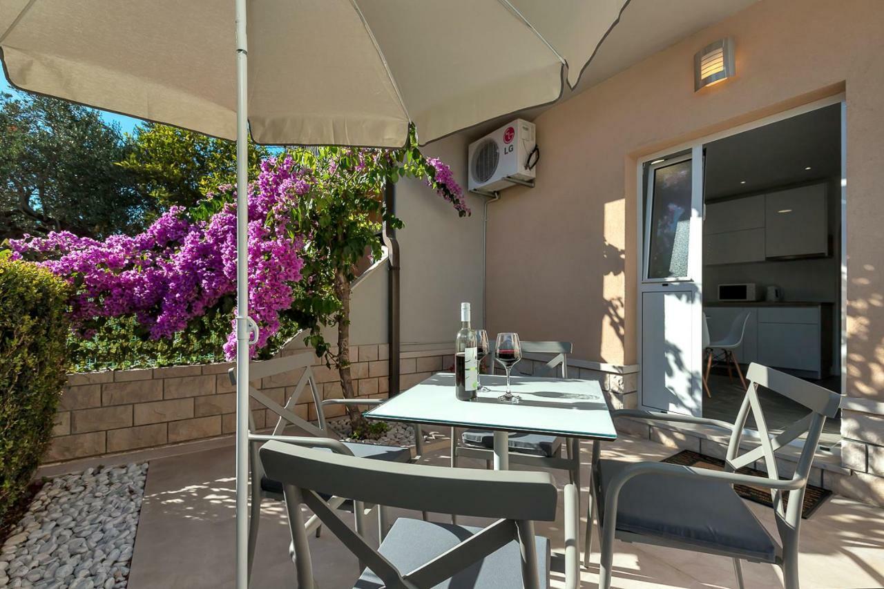 Deluxe Apartments Kate Makarska Eksteriør bilde